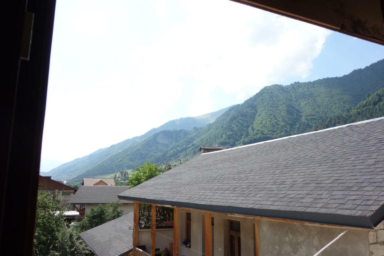 Guest House 26 Mestia Exterior photo